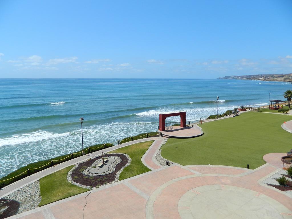 Puerto Nuevo Baja Hotel & Villas Rosarito Exteriör bild